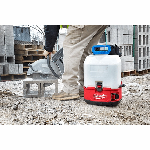 2820-21WS - M18™ SWITCH TANK™ 4-Gallon Water Supply