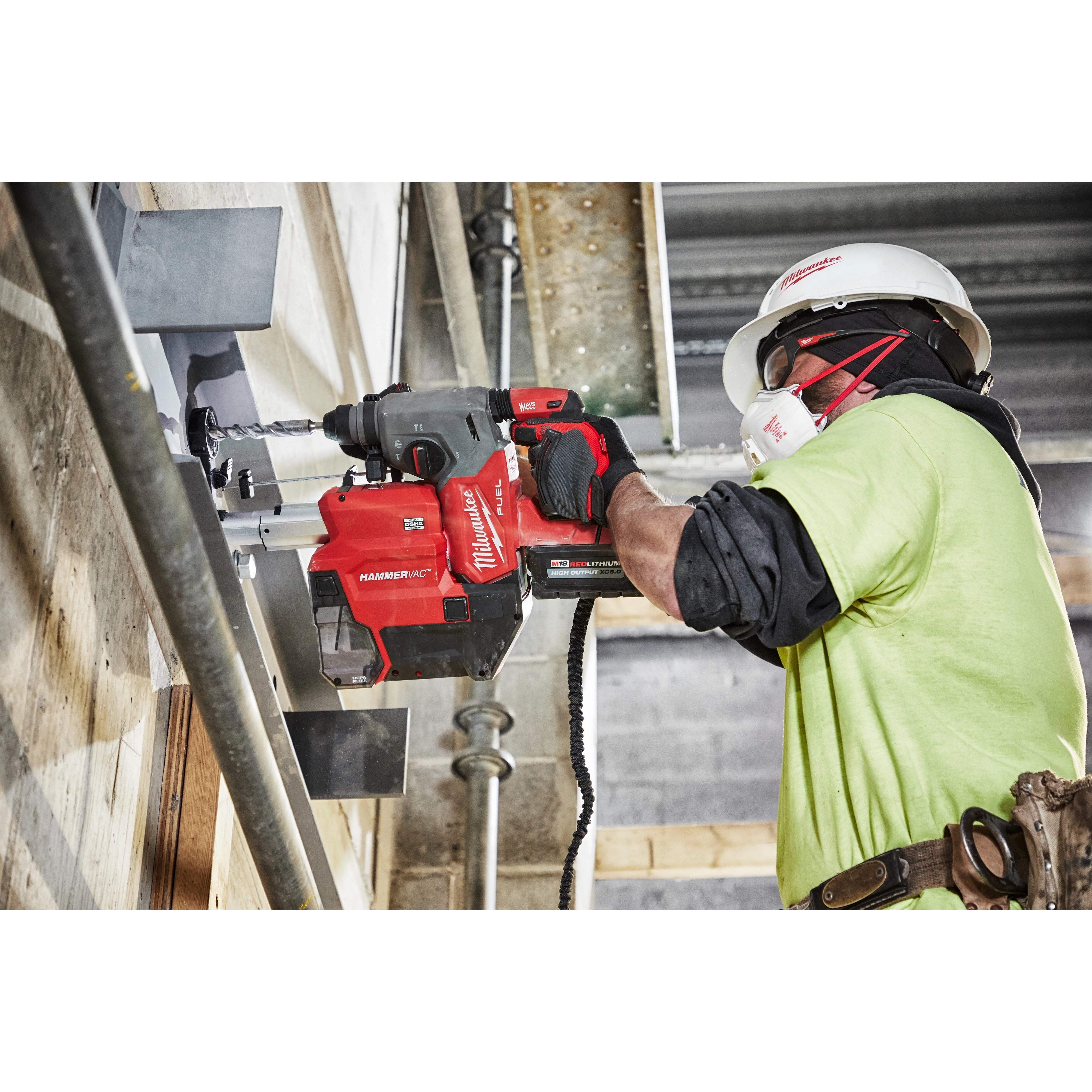 M18 FUEL™ 1" SDS Plus Rotary Hammer and HAMMERVAC™ Dedicated Dust Extractor