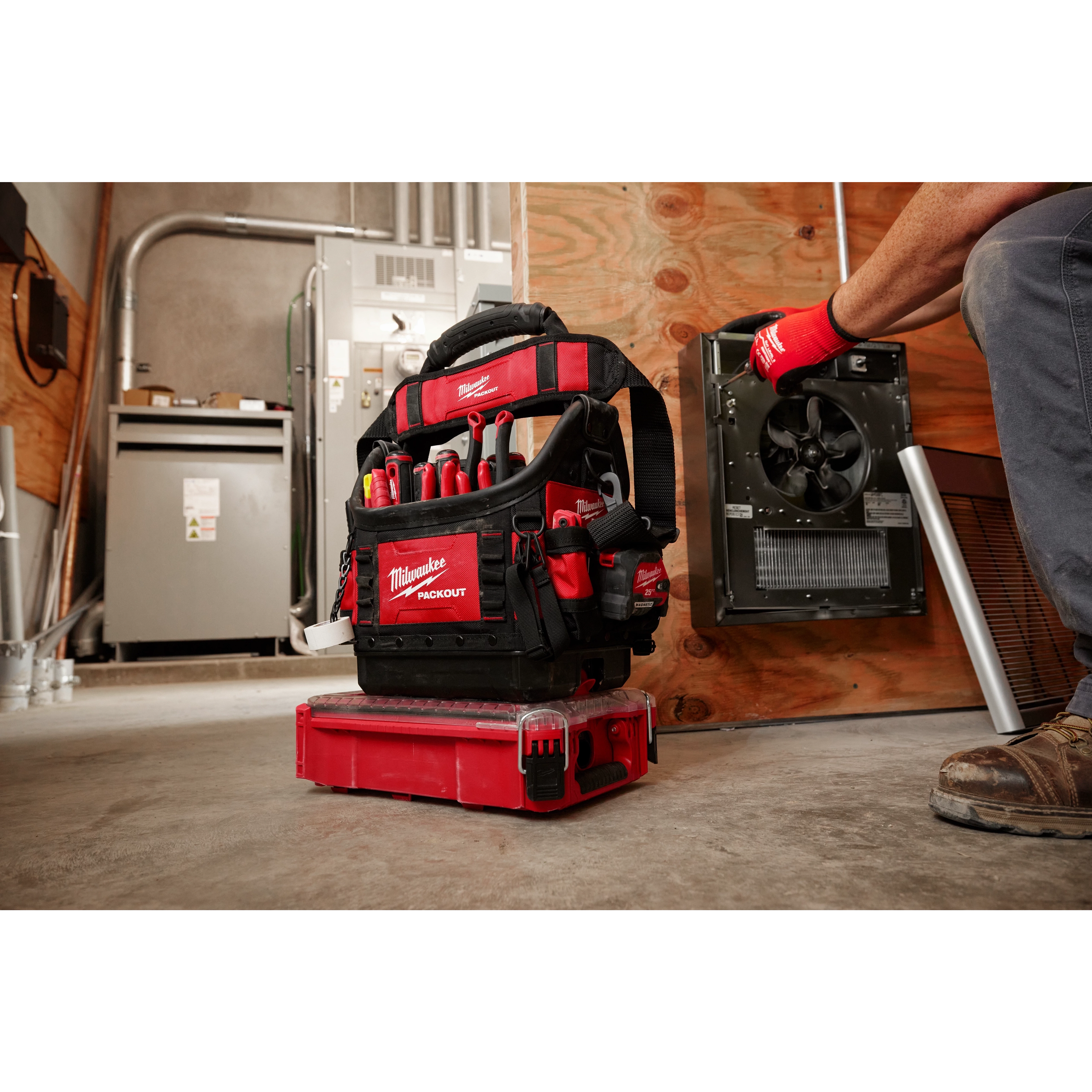 PACKOUT™ 10" Structured Tote