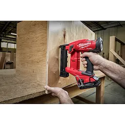 2749-21CT - M18 FUEL™ 18GA 1/4" Narrow Crown Stapler
