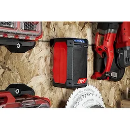 2951-20 - M12™ Radio + Charger