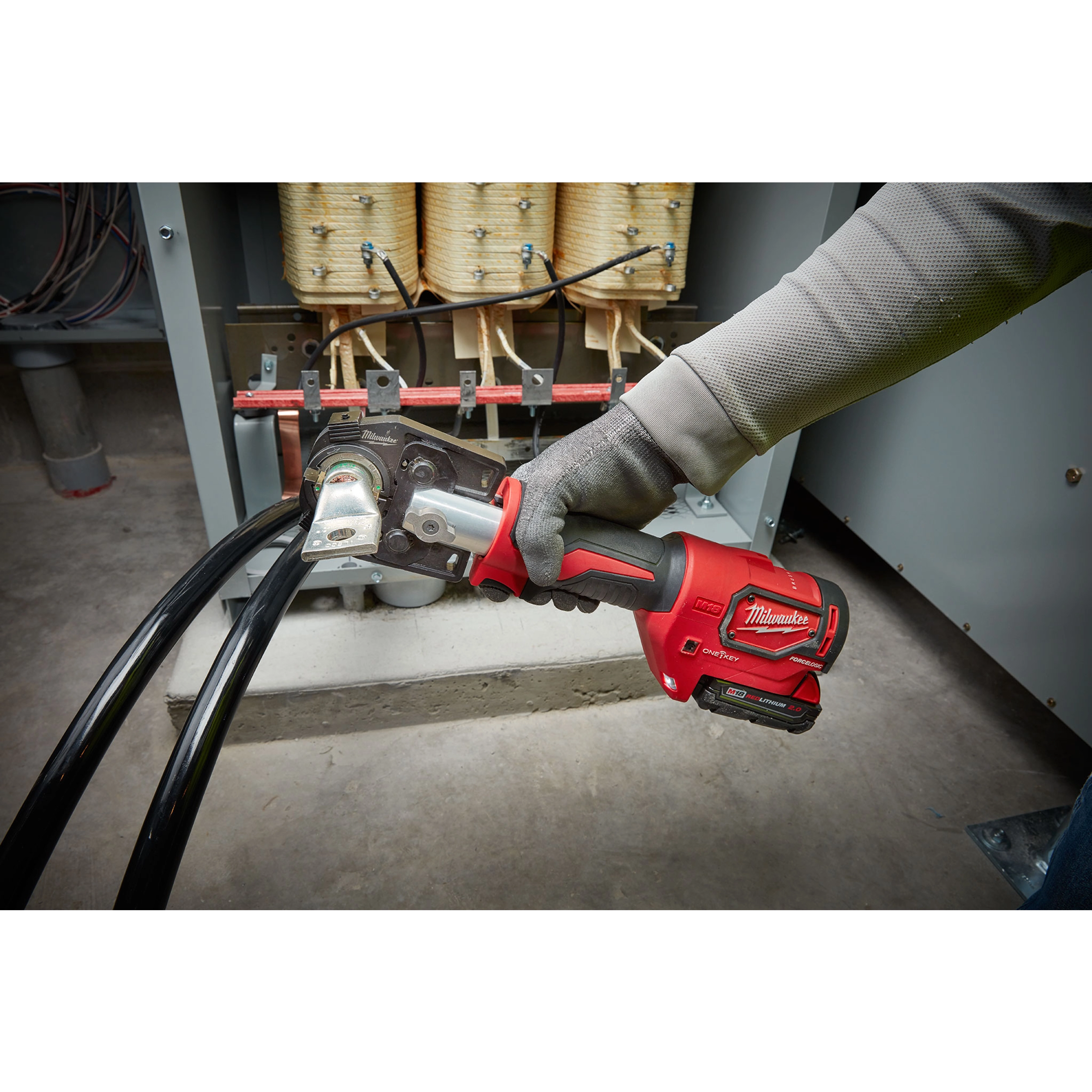 FORCELOGIC™
M18™ 600 MCM Crimper