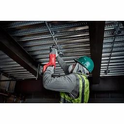 2713-20, 2713-22 - M18 FUEL™ 1" SDS Plus D-Handle 1" Rotary Hammer Kit